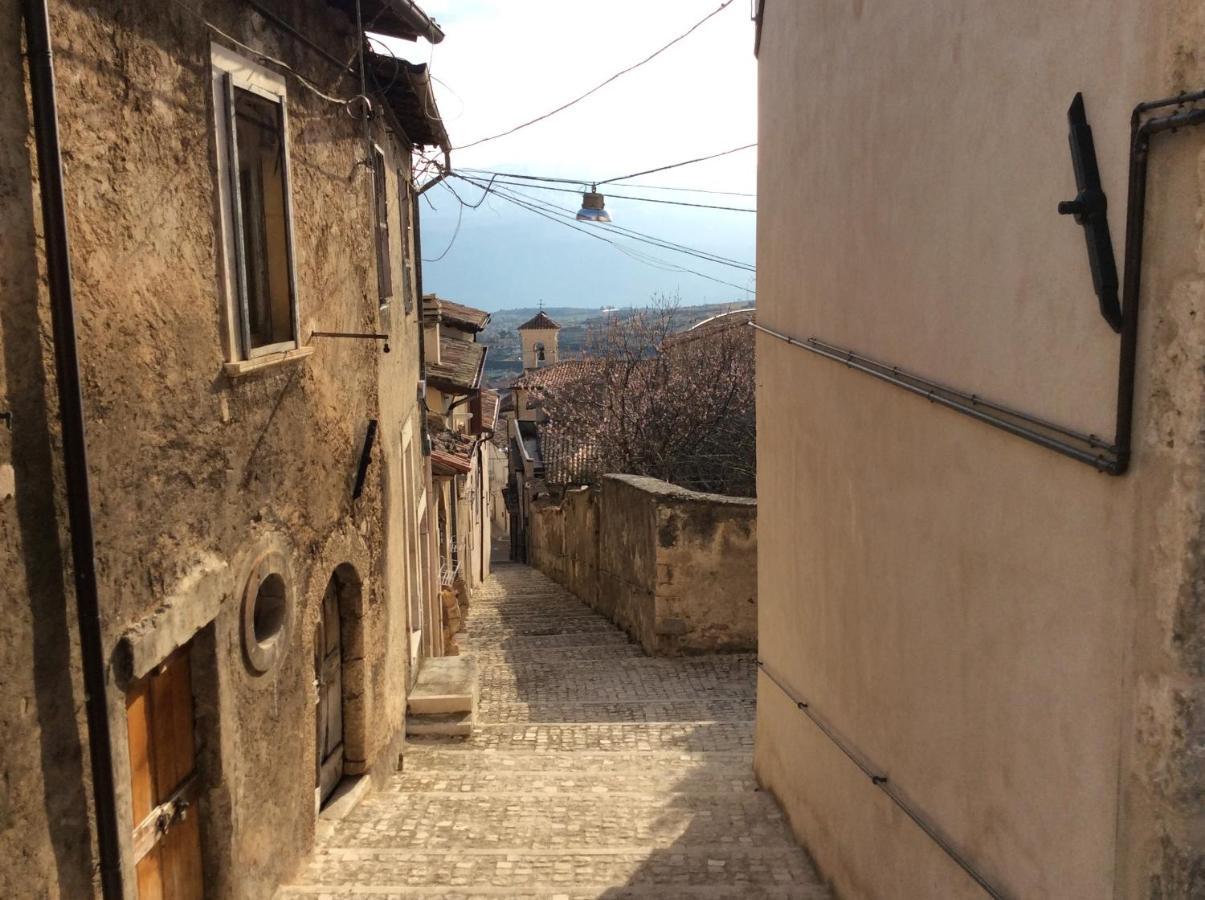 Da Sciuri Case Vacanza Barisciano Buitenkant foto